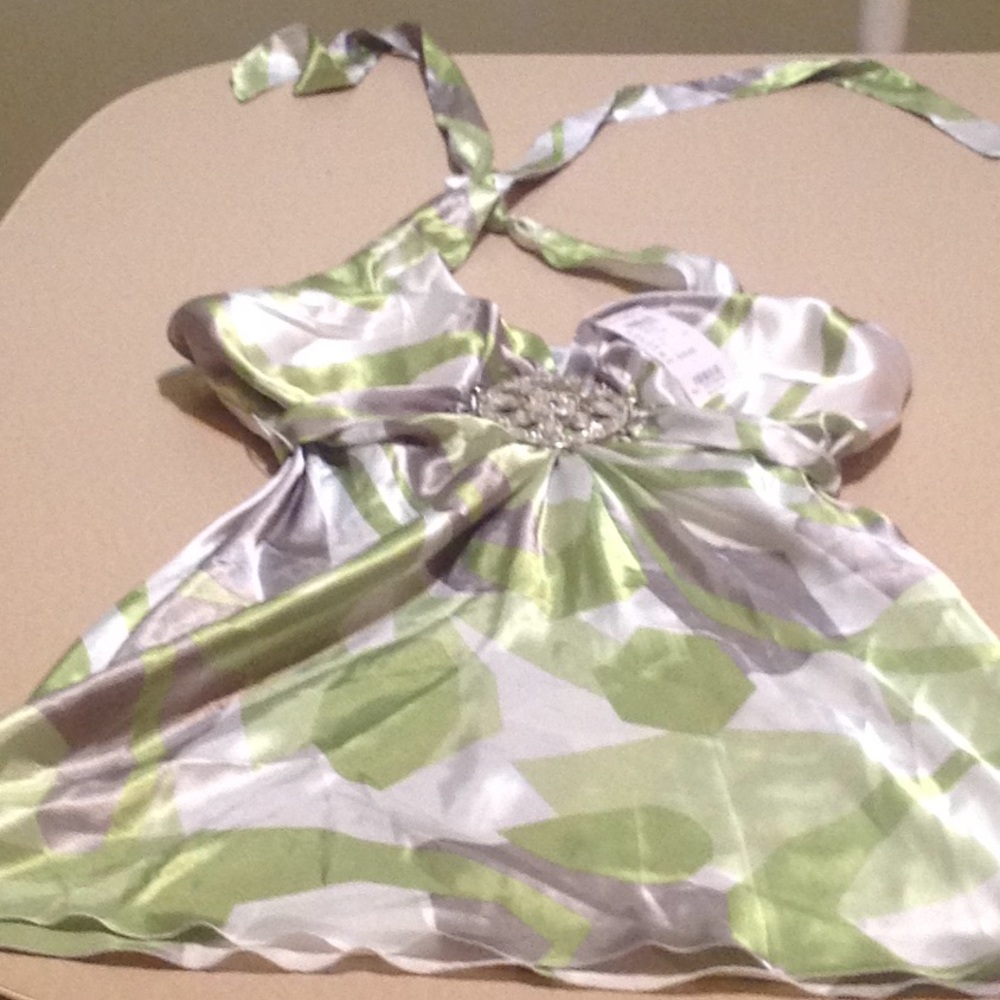 Women's Brand NWT Halter Top